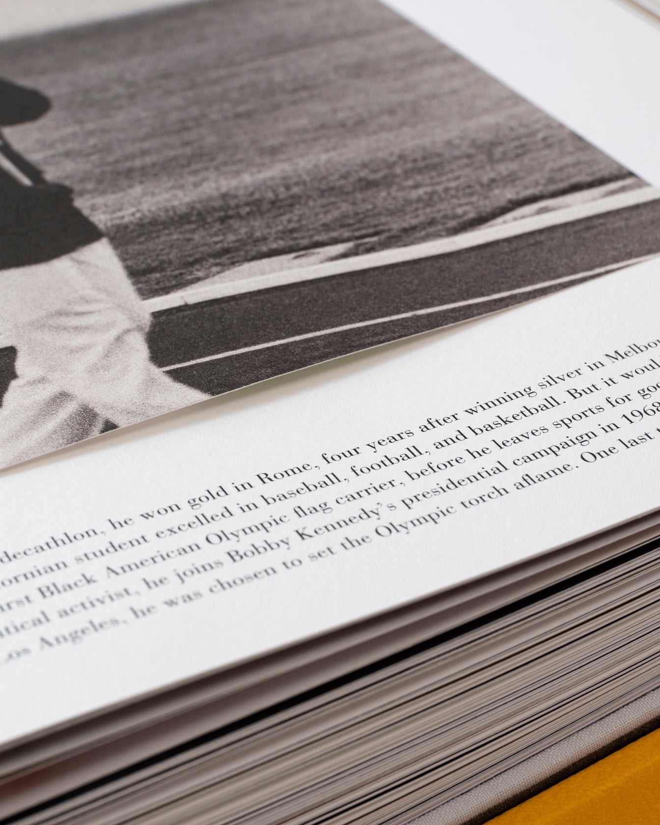 The Last Heroes: 100 Moments of Olympics Legend (Special Edition)